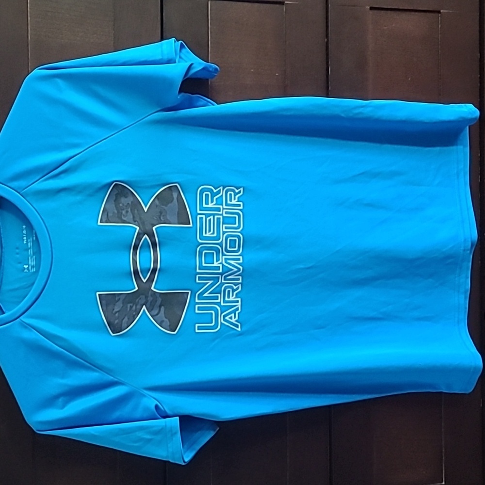 Boys Under Armour Shirt L
